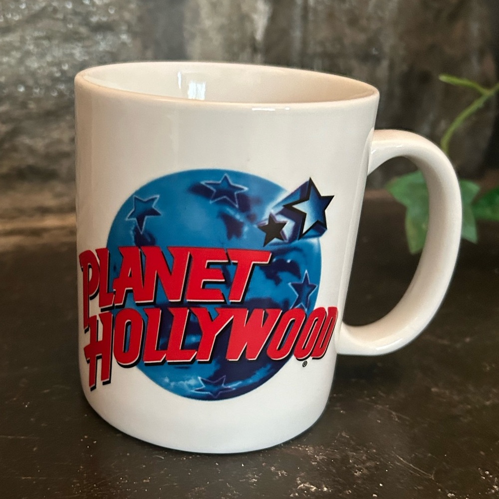 Planet Hollywood mug